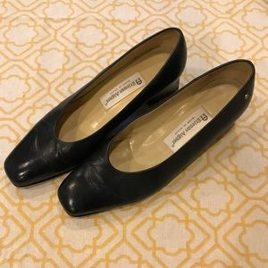 Etienne Aigner heels